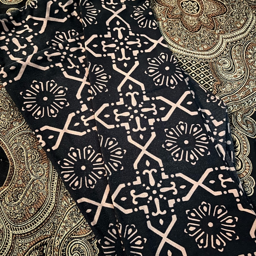 Lularoe OS leggings
